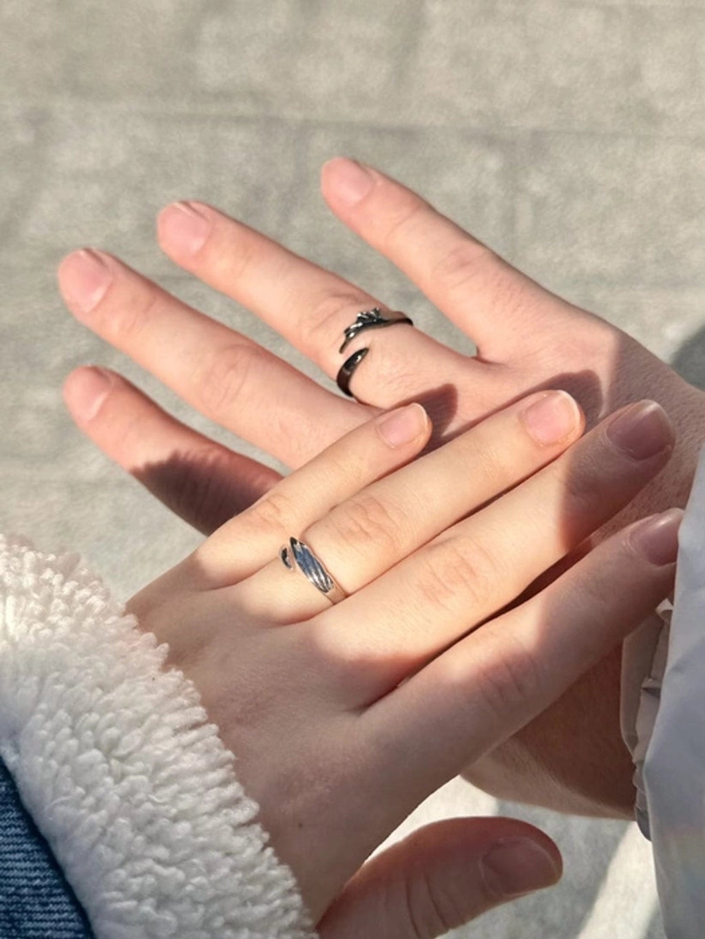 Light fury x night fury couple ring