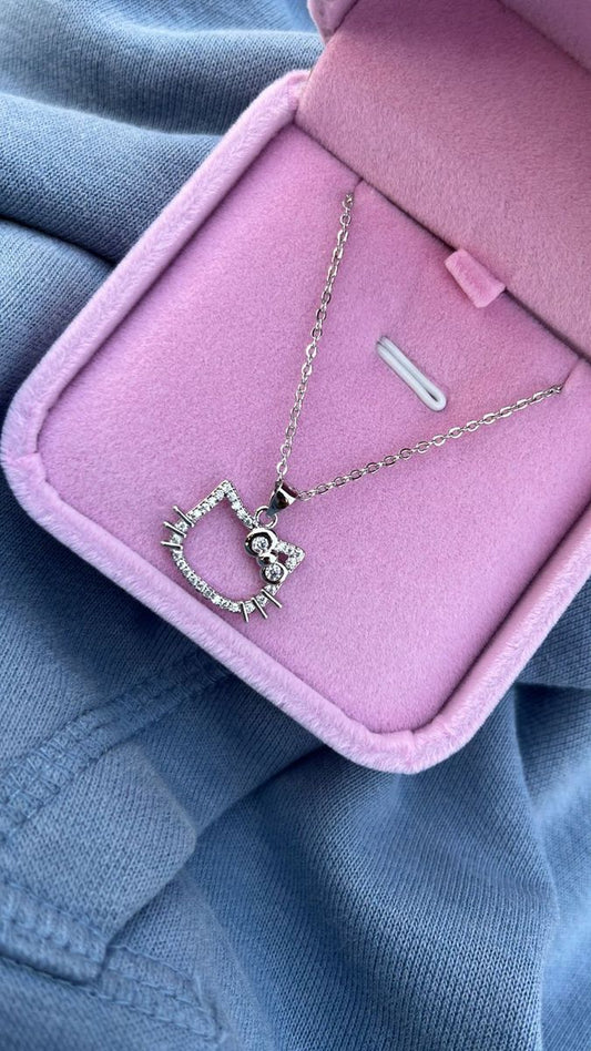Hello kitty pendent