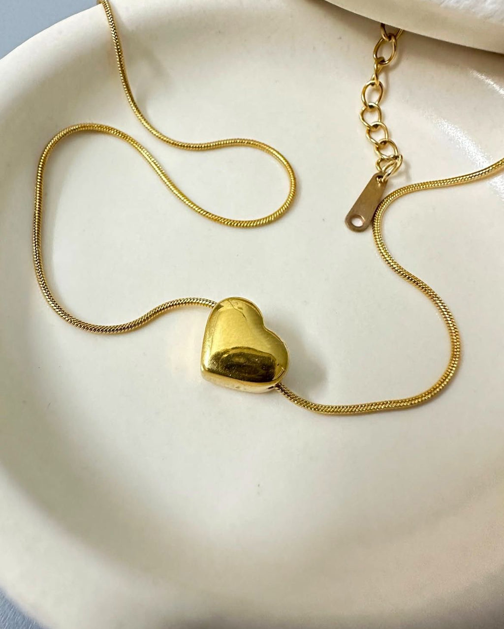Golden heart pendant