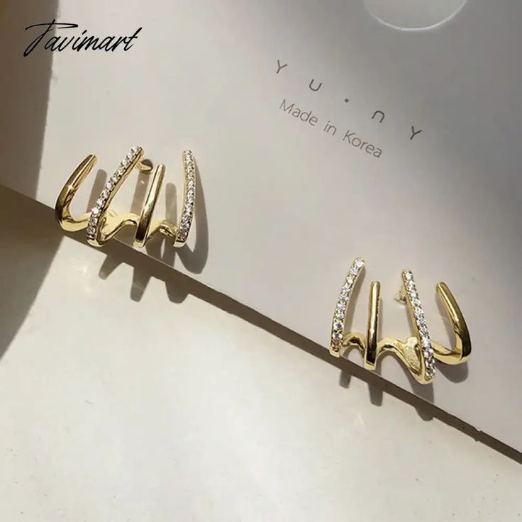 Western style earrings