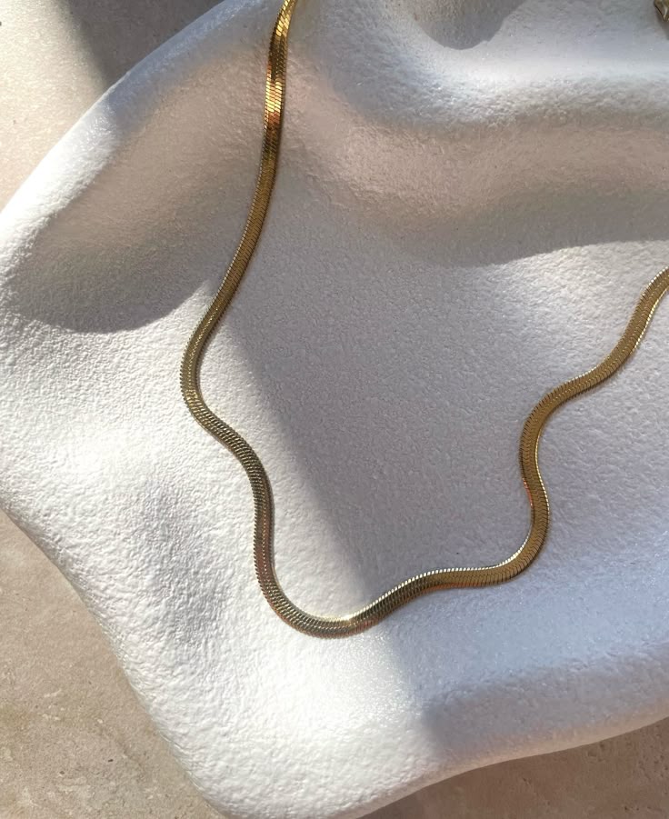 Gold snake chain