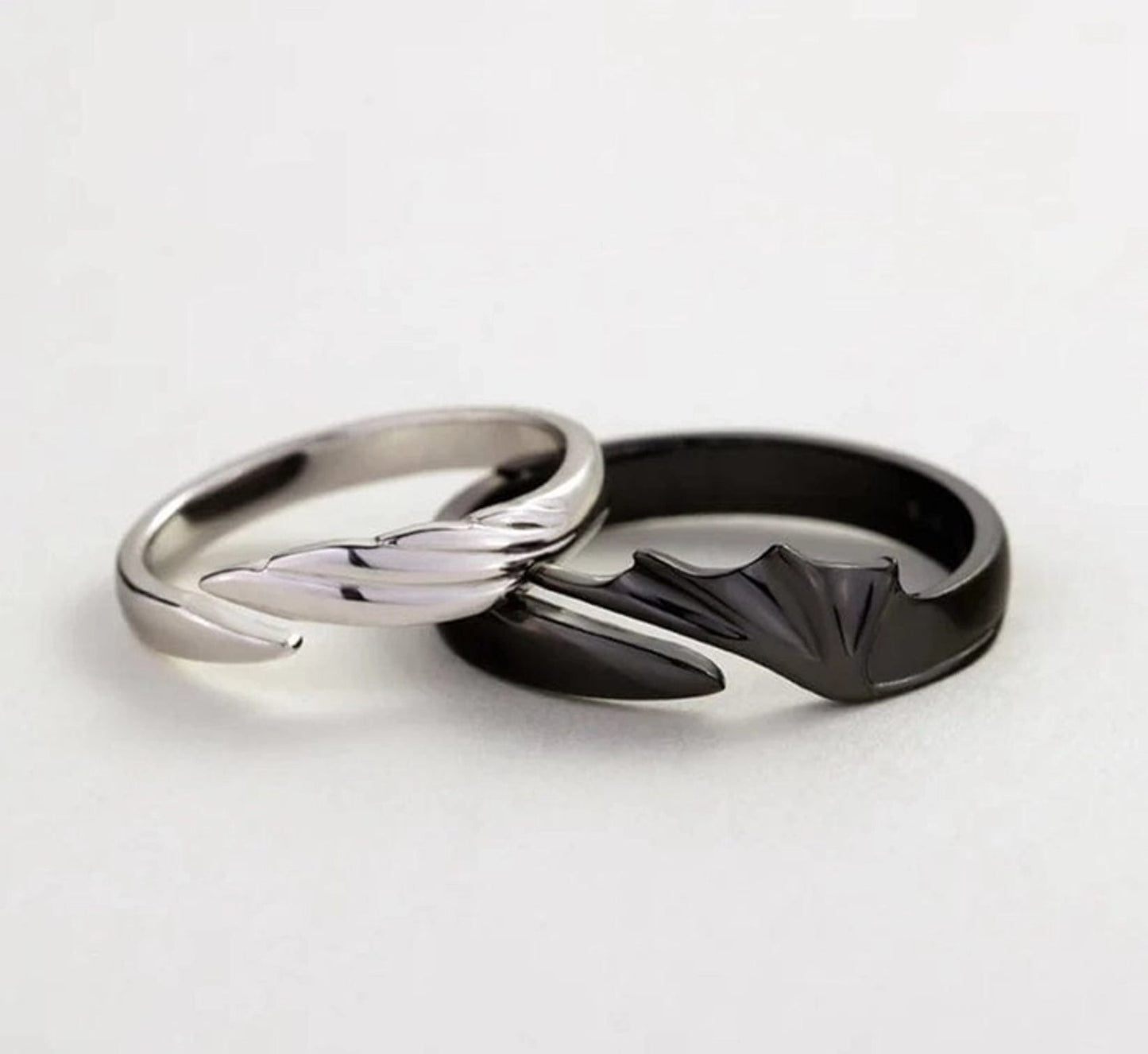 Light fury x night fury couple ring