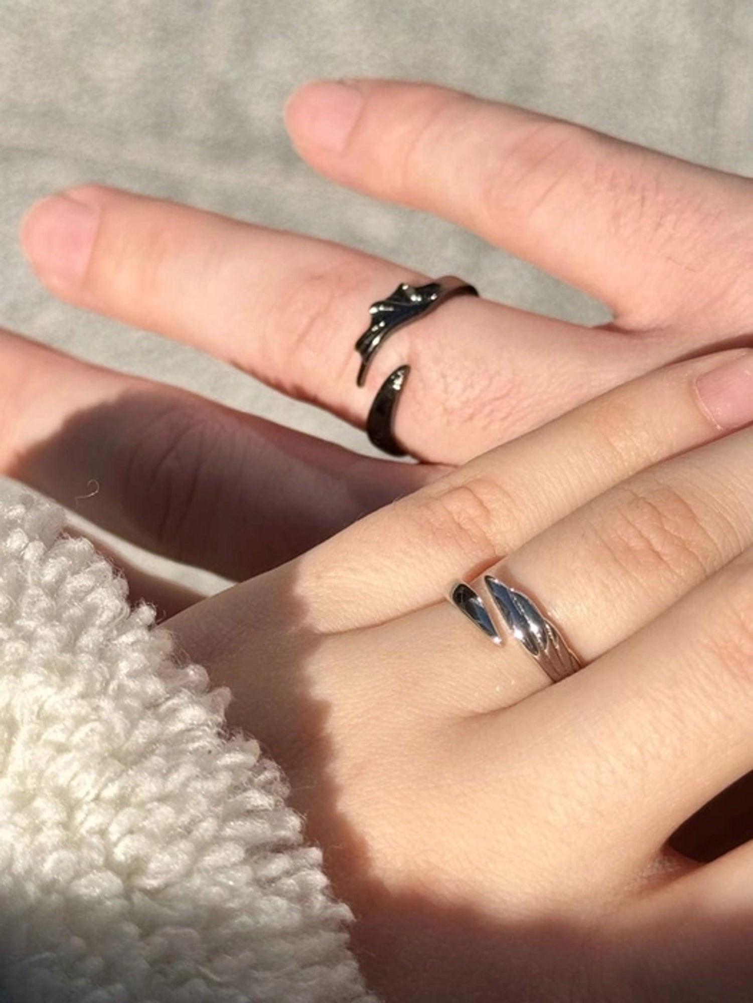 Light fury x night fury couple ring