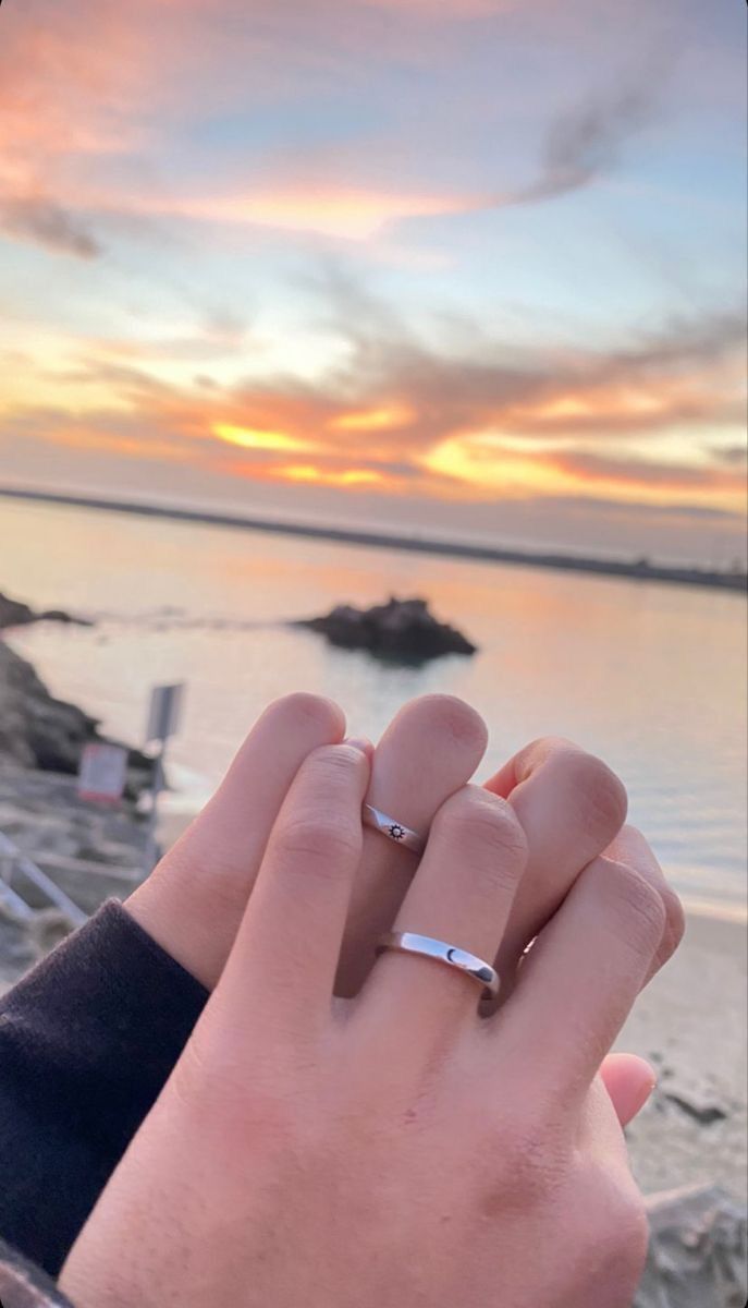 Sun moon matching reel ring