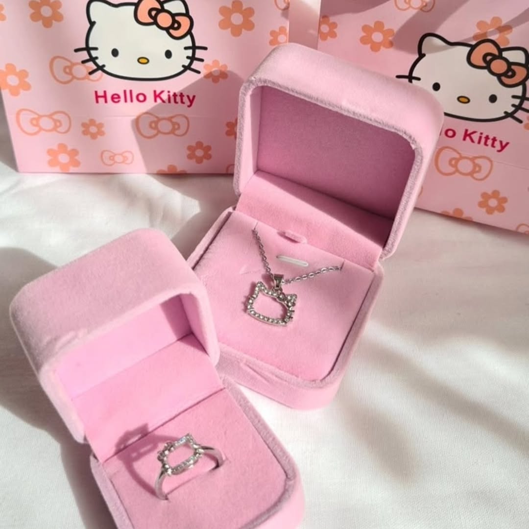 Hello kitty ring x hello kitty pendent